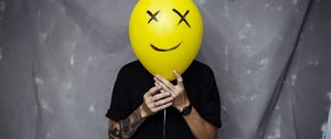 Preview wallpaper balloon, hands, smiley, tattoo