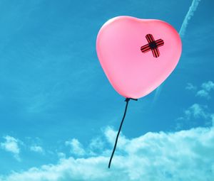 Preview wallpaper balloon, heart, pink, sky