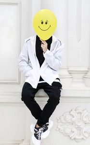 Preview wallpaper balloon, smile, smiley, man