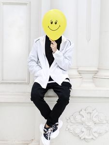 Preview wallpaper balloon, smile, smiley, man