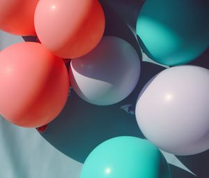 Preview wallpaper balloons, balls, glare