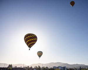 Preview wallpaper balloons, flight, sky