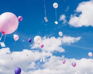 Preview wallpaper balloons, sky, clouds, flight, height