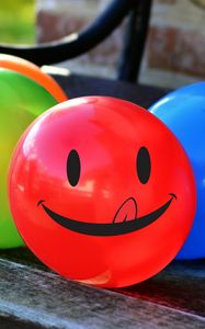 Preview wallpaper balloons, smile, smiley, colorful