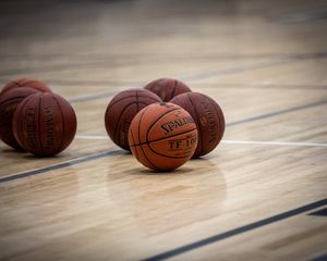 Preview wallpaper balls, basketball, sport