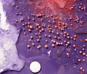 Preview wallpaper balls, paint, liquid, purple, volume