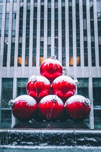 Preview wallpaper balls, red, sculpture