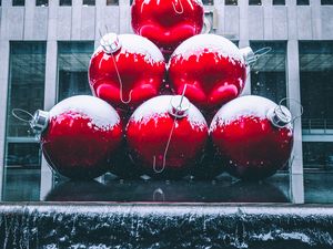 Preview wallpaper balls, red, sculpture