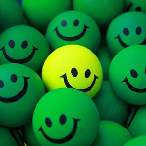 Preview wallpaper balls, smile, green, yellow