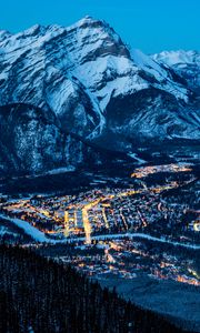 Preview wallpaper banff, canada, night, mountains