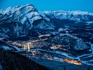 Preview wallpaper banff, canada, night, mountains