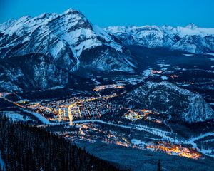 Preview wallpaper banff, canada, night, mountains