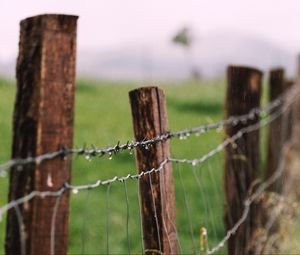 Preview wallpaper barbed wire, fence, drops