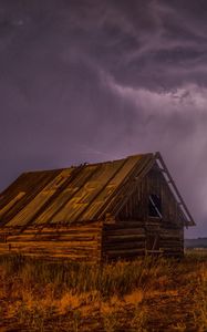 Preview wallpaper barn, lightning, sky, clouds