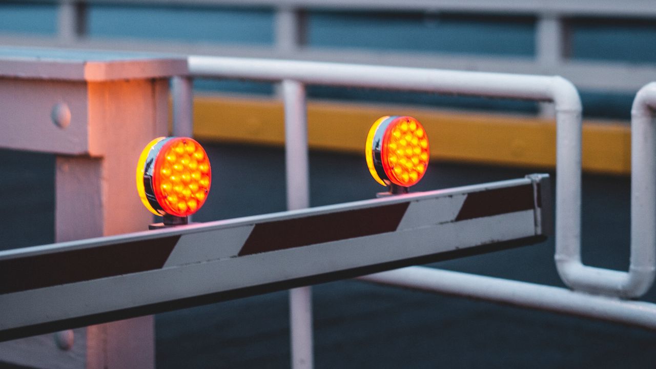 Wallpaper barrier, lights, glow