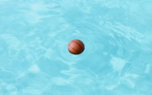 Preview wallpaper basketball, ball, water, wet, swim