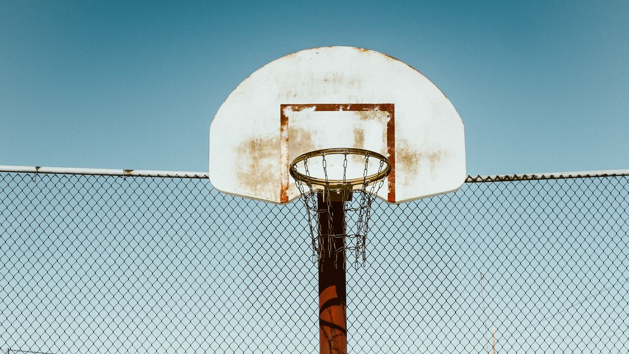 Wallpaper basketball court, old, grid, fence