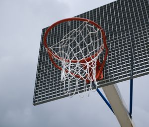 Preview wallpaper basketball hoop, basketball, net, sports, clouds