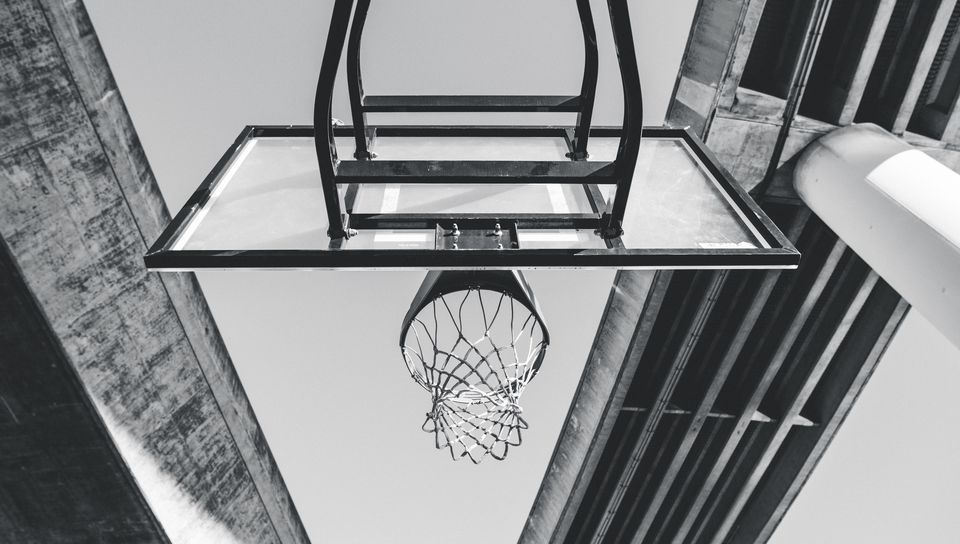 960x544 Wallpaper basketball, ring, mesh, bw