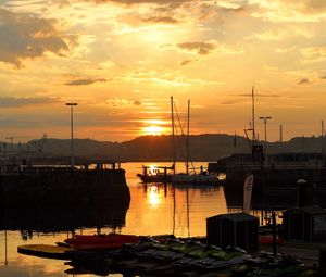 Preview wallpaper bay, boats, mountains, reflection, sunset, clouds