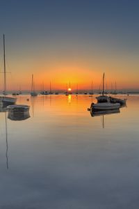 Preview wallpaper bay, boats, sunset, sea, dusk, quiet