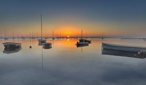 Preview wallpaper bay, boats, sunset, sea, dusk, quiet