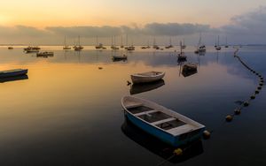 Preview wallpaper bay, boats, sunset, lake, water