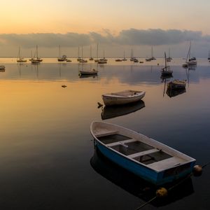 Preview wallpaper bay, boats, sunset, lake, water