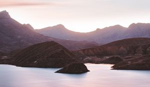 Preview wallpaper bay, island, mountains, coast, iran