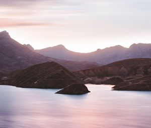 Preview wallpaper bay, island, mountains, coast, iran