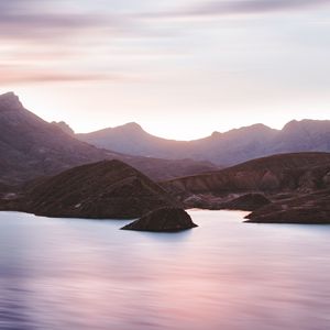 Preview wallpaper bay, island, mountains, coast, iran