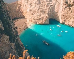 Preview wallpaper bay, rocks, beach, sea, boats