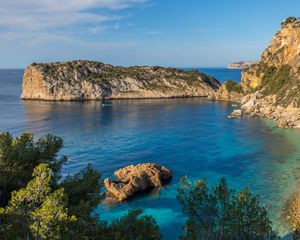 Preview wallpaper bay, sea, rock, landscape