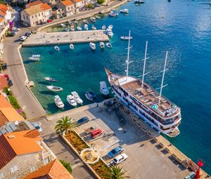 Preview wallpaper bay, ship, houses, sea, aerial view