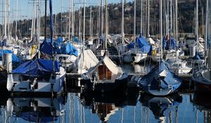 Preview wallpaper bay, ships, masts, reflection, sky