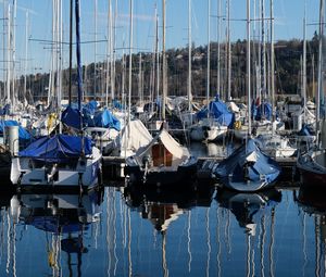 Preview wallpaper bay, ships, masts, reflection, sky