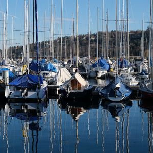 Preview wallpaper bay, ships, masts, reflection, sky