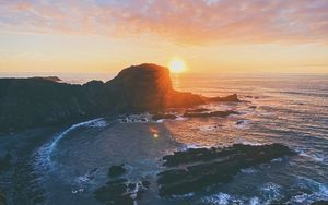 Preview wallpaper bay, sunset, rocks, sun