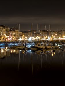 Preview wallpaper bay, yachts, city, sea, reflection, night, dark