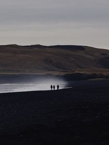 Preview wallpaper beach, coast, people, silhouettes, hills