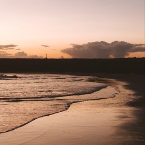 Preview wallpaper beach, dusk, dark, waves, coast