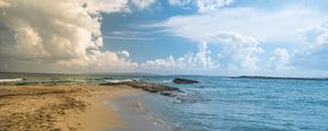 Preview wallpaper beach, horizon, coast, sand