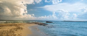 Preview wallpaper beach, horizon, coast, sand