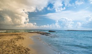 Preview wallpaper beach, horizon, coast, sand