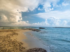 Preview wallpaper beach, horizon, coast, sand