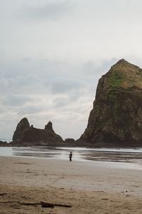 Preview wallpaper beach, loneliness, sad, sea, rocks