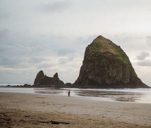 Preview wallpaper beach, loneliness, sad, sea, rocks