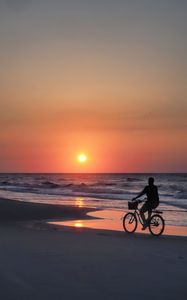 Preview wallpaper beach, man, bicycle, sunrise