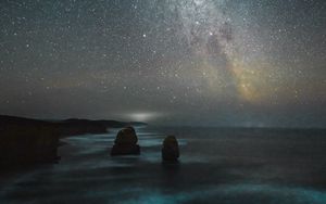 Preview wallpaper beach, night, starry sky, milky way, sea