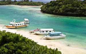 Preview wallpaper beach, sea, boats, bay, summer